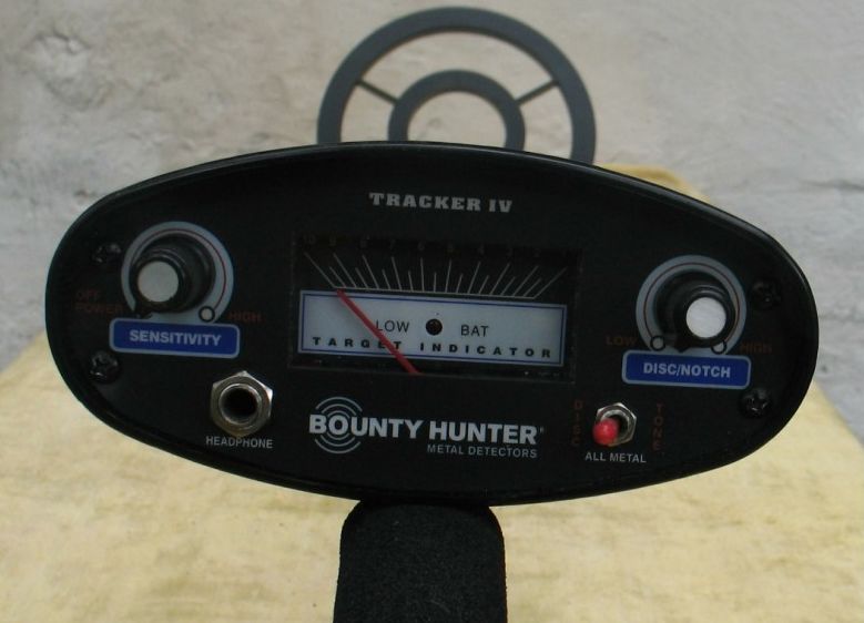 Renewed Bounty Hunter Tk4 Tracker Iv Metal Detector Mowers Outdoor Power Tools Surclima Metal Detectors