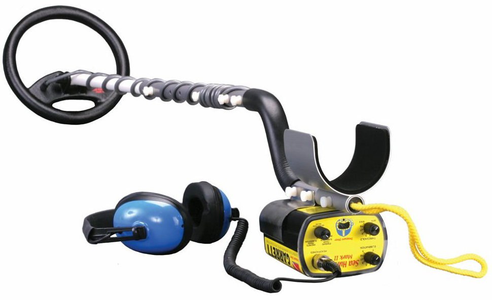 Best Underwater Metal Detectors Reviews and Comparison