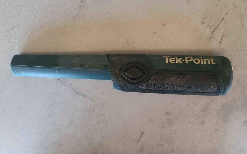 Tek Point pinpointer